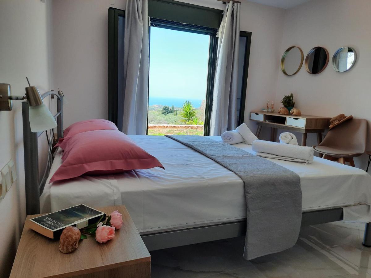 Freesia Grand Sea View Residence Svoronata Exterior foto